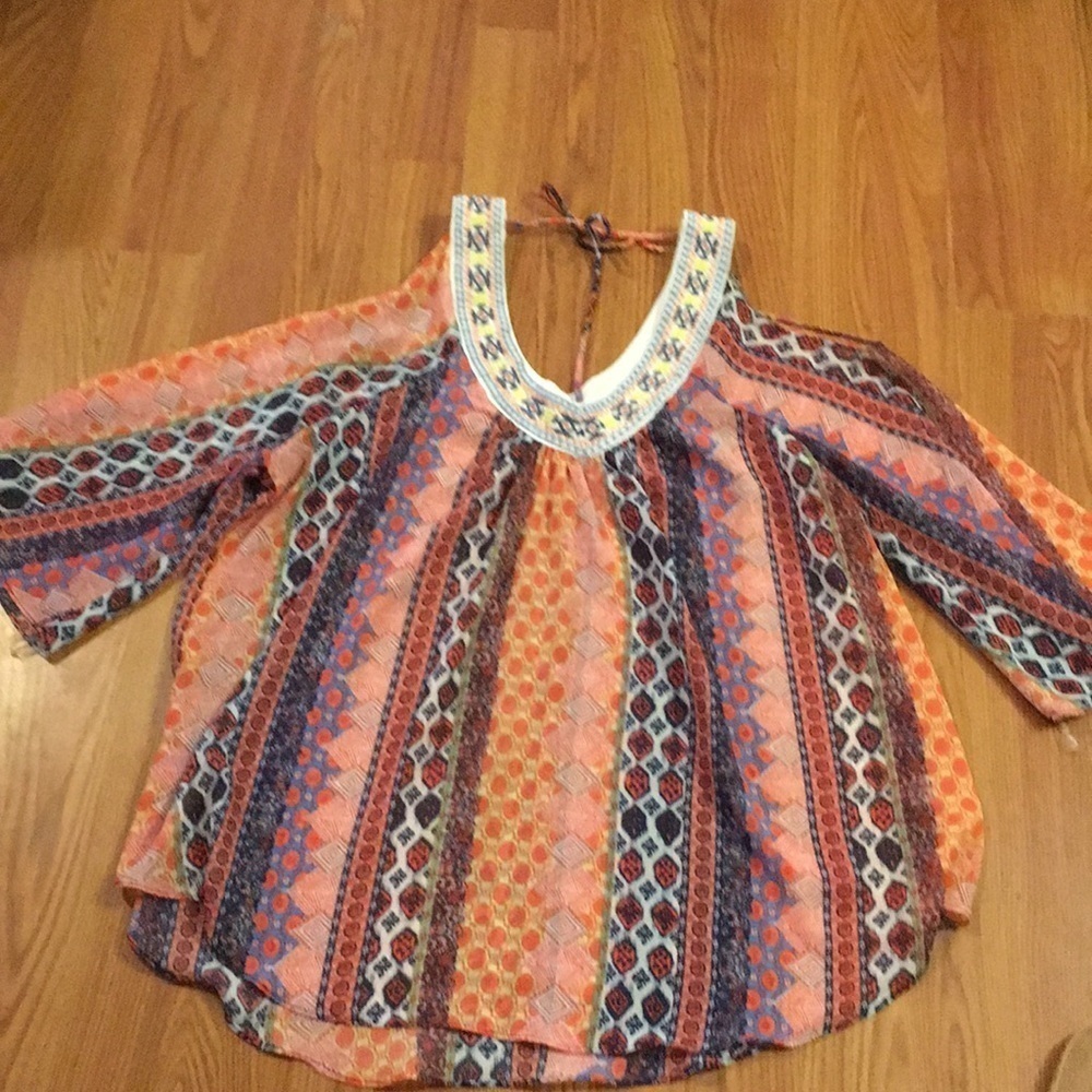 No Boundaries Shirt size 2XL (AK)